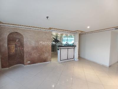 Apartamento de 4 alcobas en venta en Quintas De Don Simon, Cali, 180 m² · foto 3 de 20