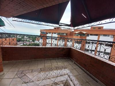 Apartamento de 4 alcobas en venta en Quintas De Don Simon, Cali, 180 m² · foto 2 de 20