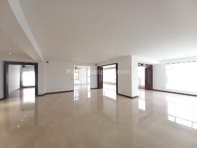Apartamento en venta en Aguacatal, Cali · foto 2 de 18
