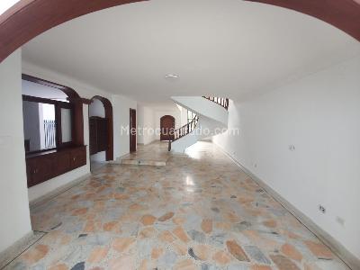 Casa de 4 alcobas en venta en El Ingenio I, Cali, 350 m² · foto 6 de 19