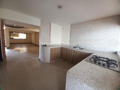 Casa de 5 alcobas en venta en El Limonar, Cali, 157 m² · foto 8 de 15