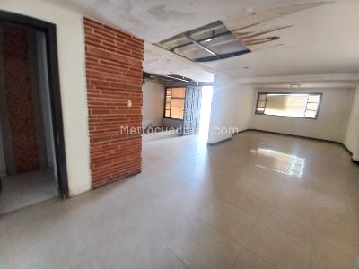 Casa de 5 alcobas en venta en El Limonar, Cali, 157 m² · foto 3 de 15