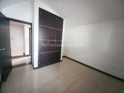 Casa de 5 alcobas en venta en El Limonar, Cali, 157 m² · foto 12 de 15