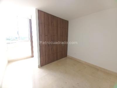 Apartamento de 3 alcobas en venta en Altos De Ciudad Jardin, Cali, 147 m² · foto 11 de 15