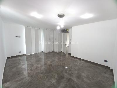 Casa de 5 alcobas en venta en Quintas De Don Simon, Cali, 250 m² · foto 8 de 11