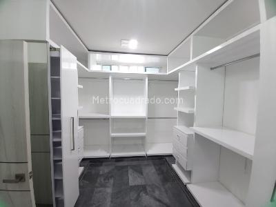 Casa de 5 alcobas en venta en Quintas De Don Simon, Cali, 250 m² · foto 4 de 11