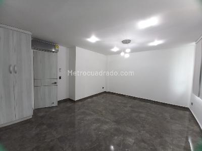 Casa de 5 alcobas en venta en Quintas De Don Simon, Cali, 250 m² · foto 6 de 11