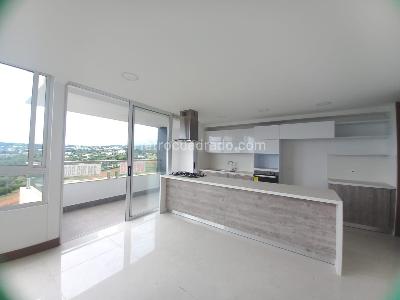 Apartamento de 3 alcobas en venta en Altos De Ciudad Jardín Pance, Cali, 118 m² · foto 3 de 19