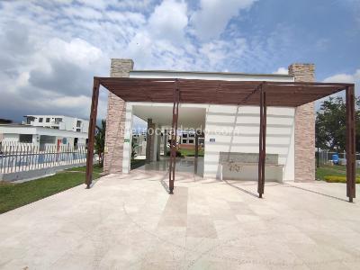 Casa de 4 alcobas en venta en Jamundi, Cali, 350 m² · foto 13 de 18