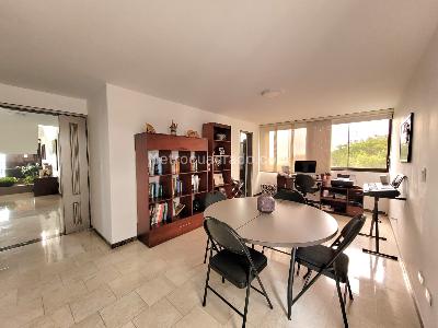 Apartamento de 5 alcobas en venta en Cristales Ii, Cali, 444 m² · foto 3 de 18