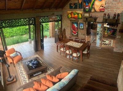 Casa de 4 alcobas en venta en La Maria Pance, Cali, 1000 m² · foto 3 de 16
