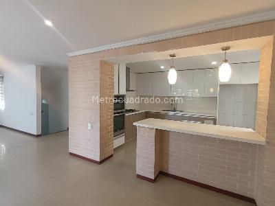 Casa de 5 alcobas en venta en Pance Av La Maria, Cali, 378 m² · foto 11 de 20