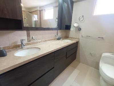 Casa de 5 alcobas en venta en Pance Av La Maria, Cali, 378 m² · foto 16 de 20