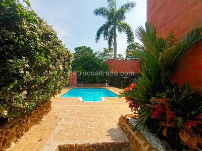 Casa de 5 alcobas en venta en Pance Av La Maria, Cali, 378 m² · foto 17 de 20