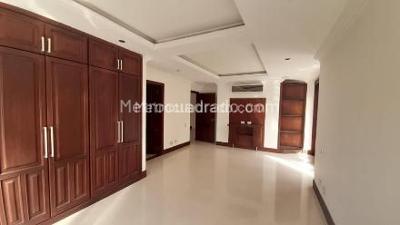 Casa de 5 alcobas en venta en Ciudad Jardin Paraiso, Cali, 450 m² · foto 12 de 16