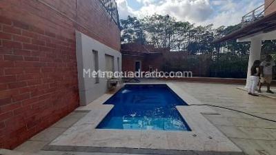 Casa de 5 alcobas en venta en Ciudad Jardin Paraiso, Cali, 450 m² · foto 16 de 16