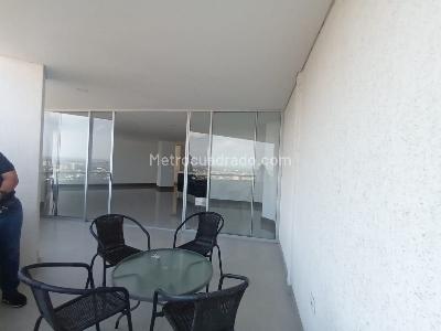 Apartamento de 4 alcobas en venta en Mirador De Menga, Cali, 167 m² · foto 7 de 18