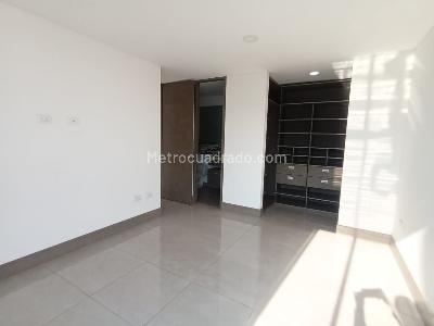 Apartamento de 4 alcobas en venta en Mirador De Menga, Cali, 167 m² · foto 10 de 18