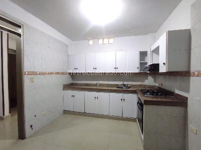 Apartamento de 3 alcobas en venta en Prados Del Limonar, Cali, 140 m² · foto 5 de 17