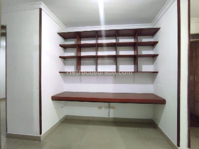 Apartamento de 3 alcobas en venta en Prados Del Limonar, Cali, 140 m² · foto 6 de 17