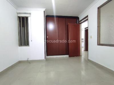 Apartamento de 3 alcobas en venta en Prados Del Limonar, Cali, 140 m² · foto 9 de 17