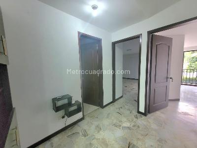 Casa de 5 alcobas en venta en El Ingenio I, Cali, 223 m² · foto 14 de 18