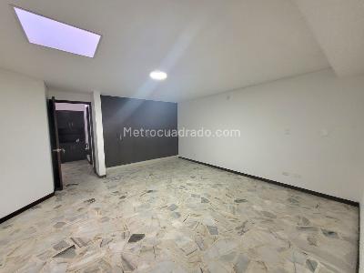 Casa de 5 alcobas en venta en El Ingenio I, Cali, 223 m² · foto 16 de 18