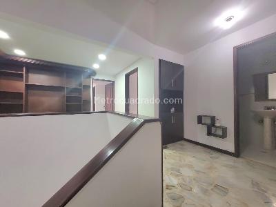 Casa de 5 alcobas en venta en El Ingenio I, Cali, 223 m² · foto 7 de 18