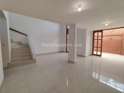 Casa de 3 alcobas en venta en El Ingenio Ii, Cali, 180 m² · foto 11 de 18