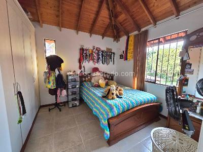 Casa de 3 alcobas en venta en Ciudad Jardin Paraiso, Cali, 140 m² · foto 12 de 17