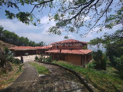 Casa de 5 alcobas en venta en Arroyohondo, Cali, 1900 m² · foto 7 de 15