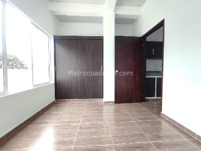 Apartaestudio en venta en Flora Iii, Cali, 35 m² · foto 4 de 6