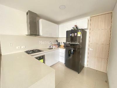 Apartamento de 4 alcobas en venta en Los Cristales Ii, Cali, 118 m² · foto 7 de 18