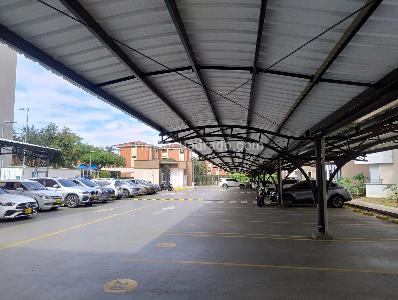 Apartamento de 3 alcobas en venta en La Flora, Cali, 102 m² · foto 17 de 18