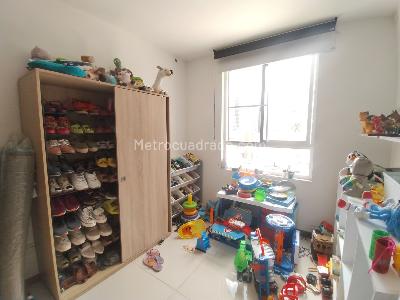 Apartamento de 3 alcobas en venta en La Flora, Cali, 102 m² · foto 11 de 18