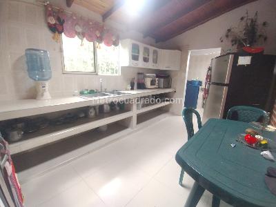 Casa de 5 alcobas en venta en Rozo Palmira, Palmira, 1000 m² · foto 2 de 20