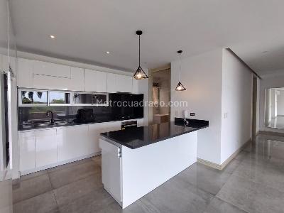 Apartamento de 4 alcobas en venta en Pance, Cali, 158 m² · foto 5 de 19