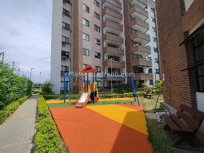 Apartamento de 2 alcobas en venta en Valle Del Lili, Cali, 78 m² · foto 19 de 20