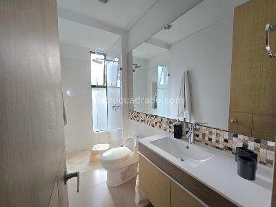 Casa de 5 alcobas en venta en Pance Av La Maria, Cali, 560 m² · foto 10 de 20