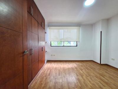 Apartamento de 3 alcobas en venta en Santa Monica Norte, Cali, 180 m² · foto 16 de 19