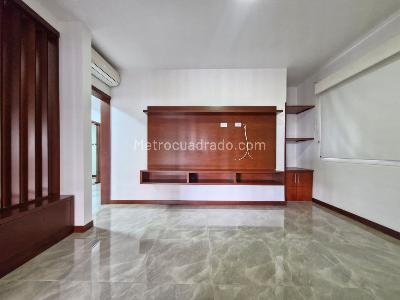 Apartamento de 3 alcobas en venta en Santa Monica Norte, Cali, 180 m² · foto 4 de 19