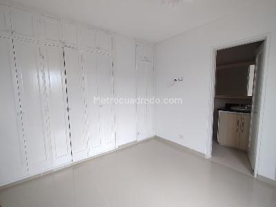 Apartamento de 3 alcobas en venta en El Ingenio Iii, Cali, 93 m² · foto 2 de 13