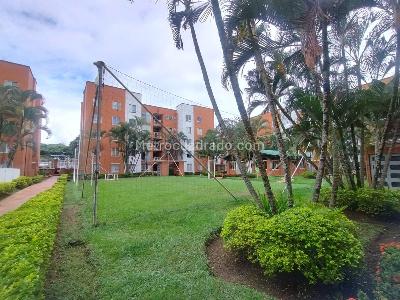 Apartamento de 3 alcobas en venta en Prados Del Limonar, Cali, 76 m² · foto 9 de 14