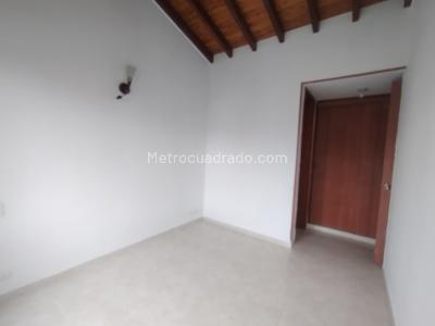 Apartamento de 3 alcobas en venta en Prados Del Limonar, Cali, 76 m² · foto 7 de 14