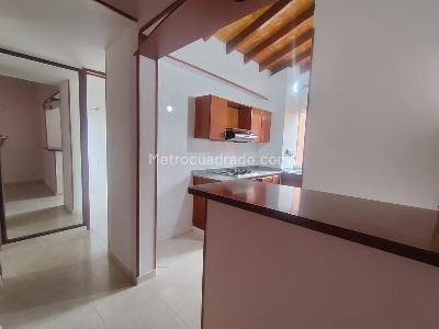 Apartamento de 3 alcobas en venta en Prados Del Limonar, Cali, 76 m² · foto 2 de 14