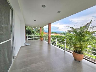 Casa de 4 alcobas en venta en Pance, Cali, 330 m² · foto 3 de 20