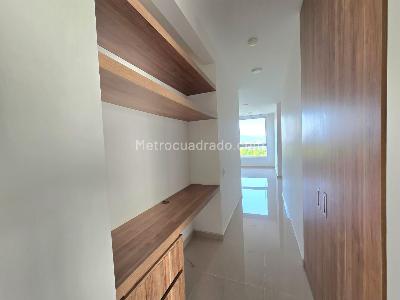 Apartamento de 4 alcobas en venta en Pance Av La Maria, Cali, 162 m² · foto 9 de 20