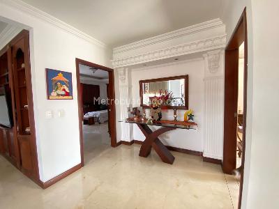Casa de 5 alcobas en venta en Ciudad Jardin Paraiso, Cali, 264 m² · foto 19 de 20