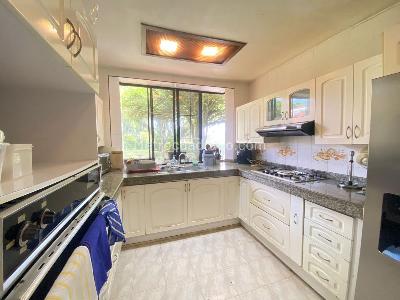 Casa de 5 alcobas en venta en Pance Av La Maria, Cali, 745 m² · foto 6 de 18