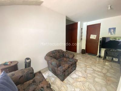 Casa de 5 alcobas en venta en Pance Av La Maria, Cali, 745 m² · foto 11 de 18